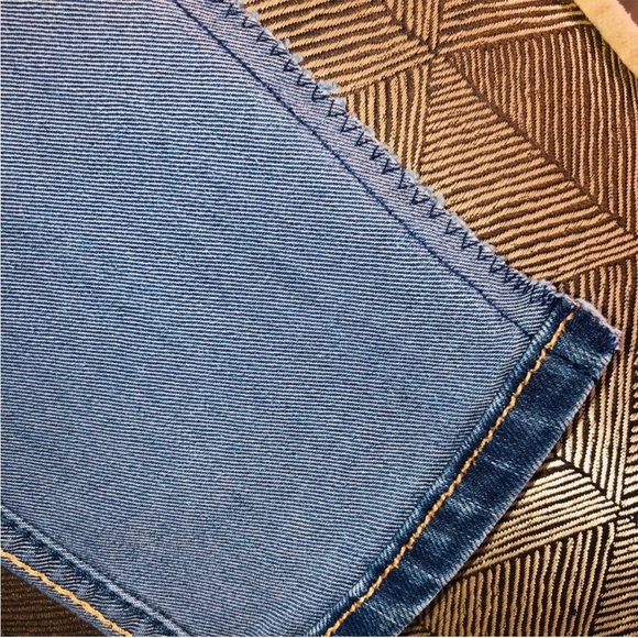 FLASH SALE Hollister Low Rise Skinny Jeans - Picture 7 of 7